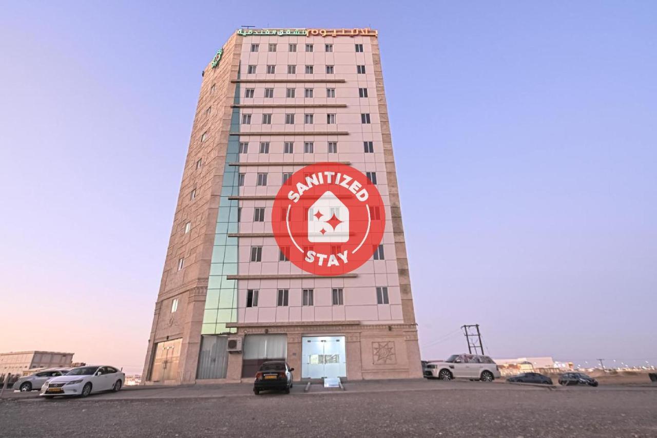 Platinium Hotel Apartments Seeb Bagian luar foto