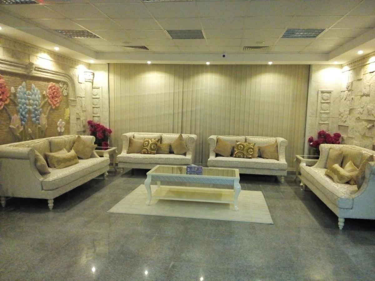 Platinium Hotel Apartments Seeb Bagian luar foto