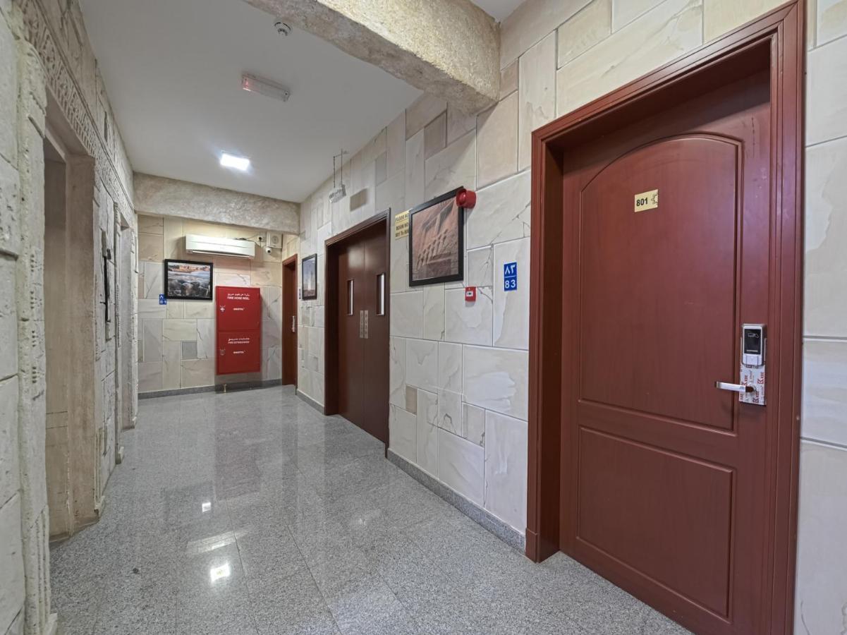 Platinium Hotel Apartments Seeb Bagian luar foto